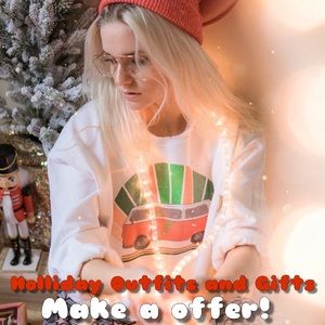 Check out my Holiday looks and send me a offer!